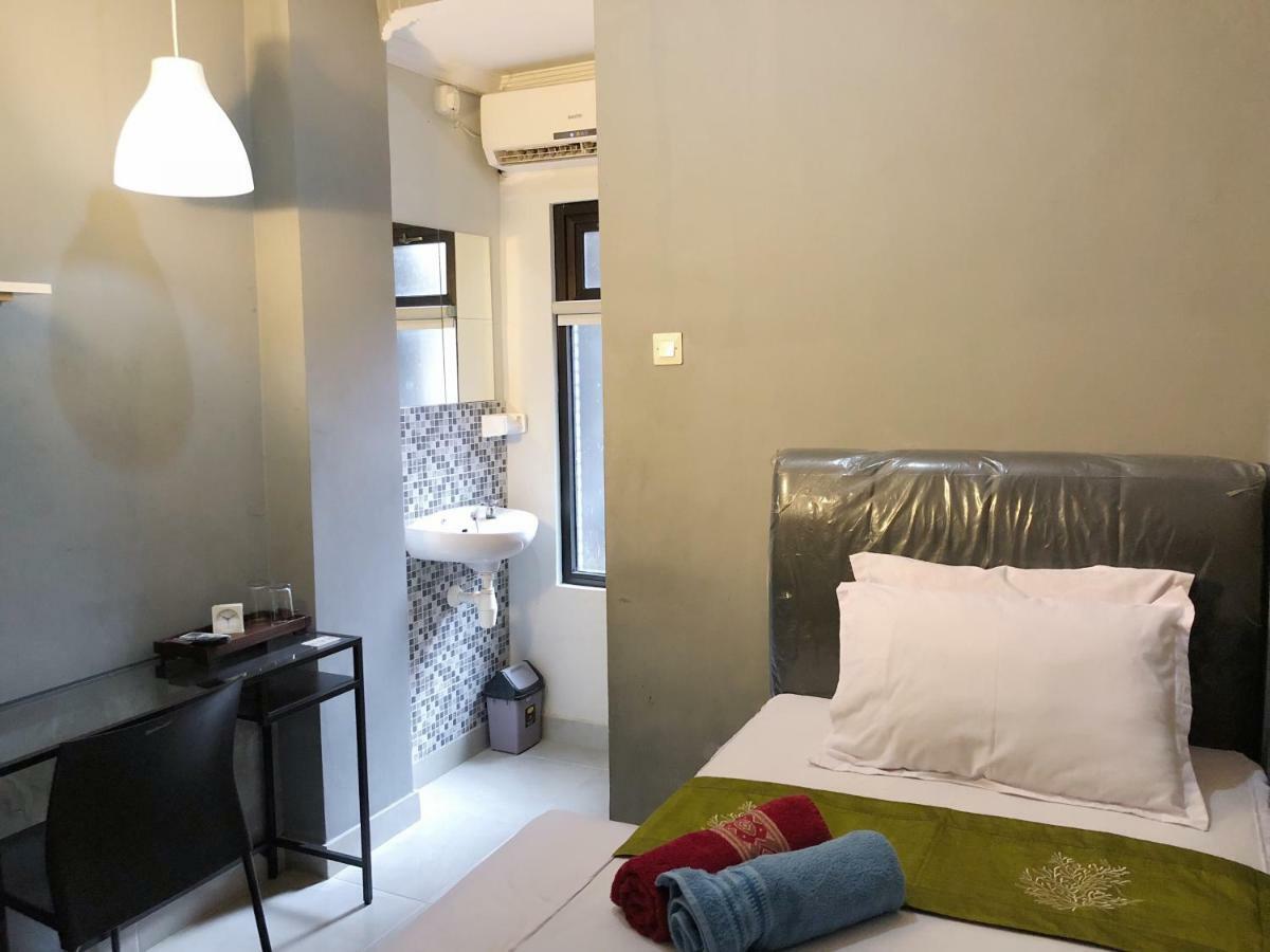 Argya Guesthouse Джокьякарта Экстерьер фото